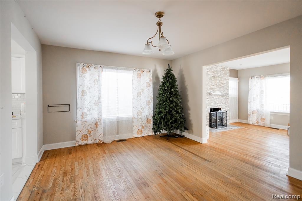 11164 E Outer Drive, Detroit, MI 48224 — Photo 6