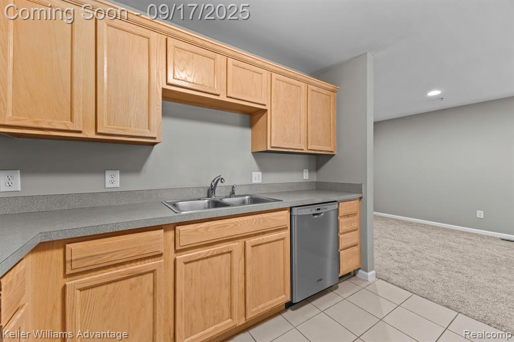 446 Boardwalk Drive, Walled Lake, MI 48390 — Photo 11