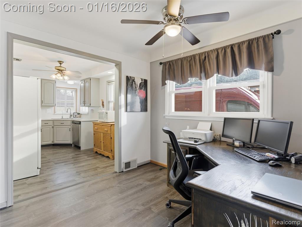 9687 Seavitt Drive, Allen Park, MI 48101 — Photo 8