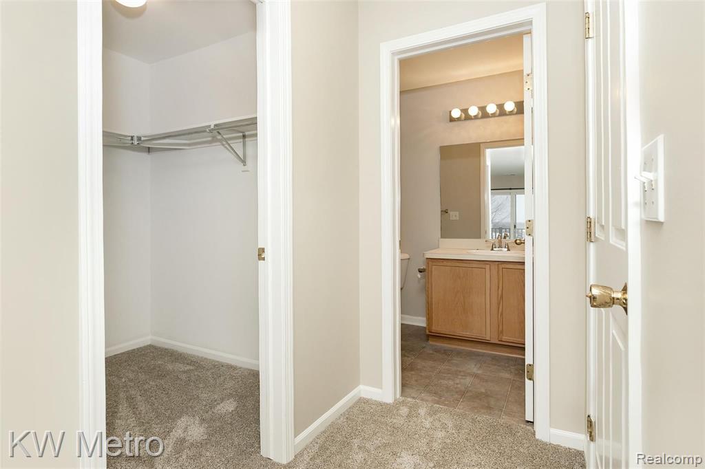 4121 Hampton Ridge Boulevard, Howell, MI 48843 — Photo 20