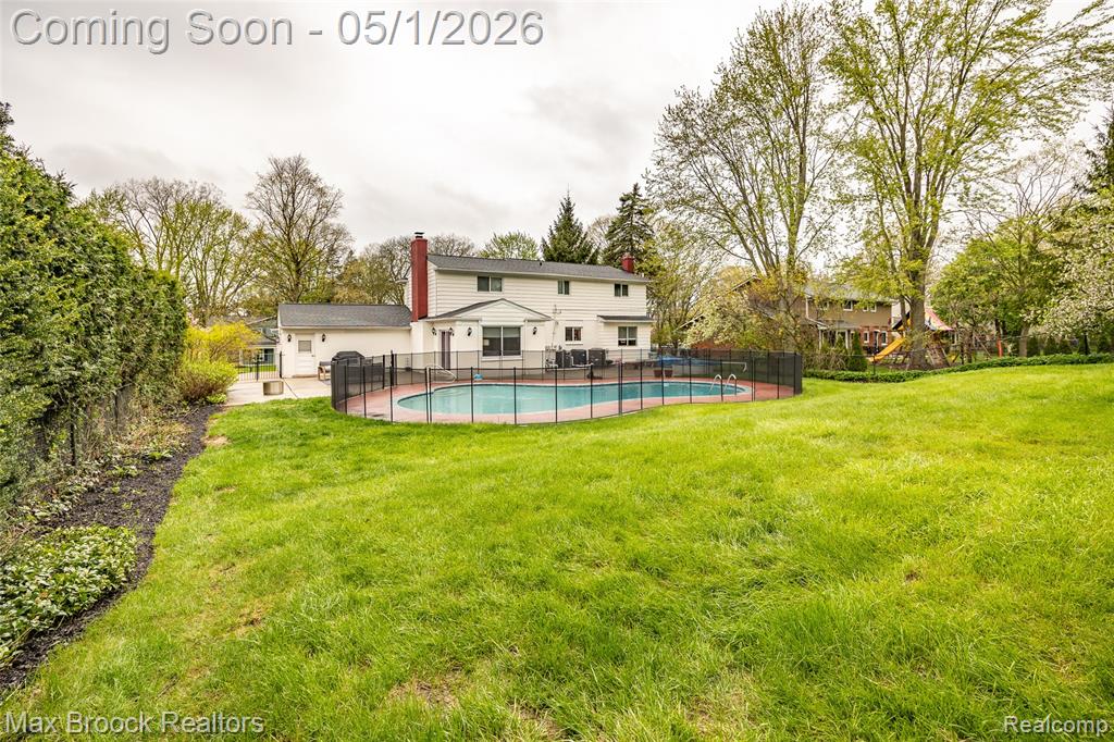 2275 Park Ridge Drive, Bloomfield Hills, MI 48304 — Photo 13
