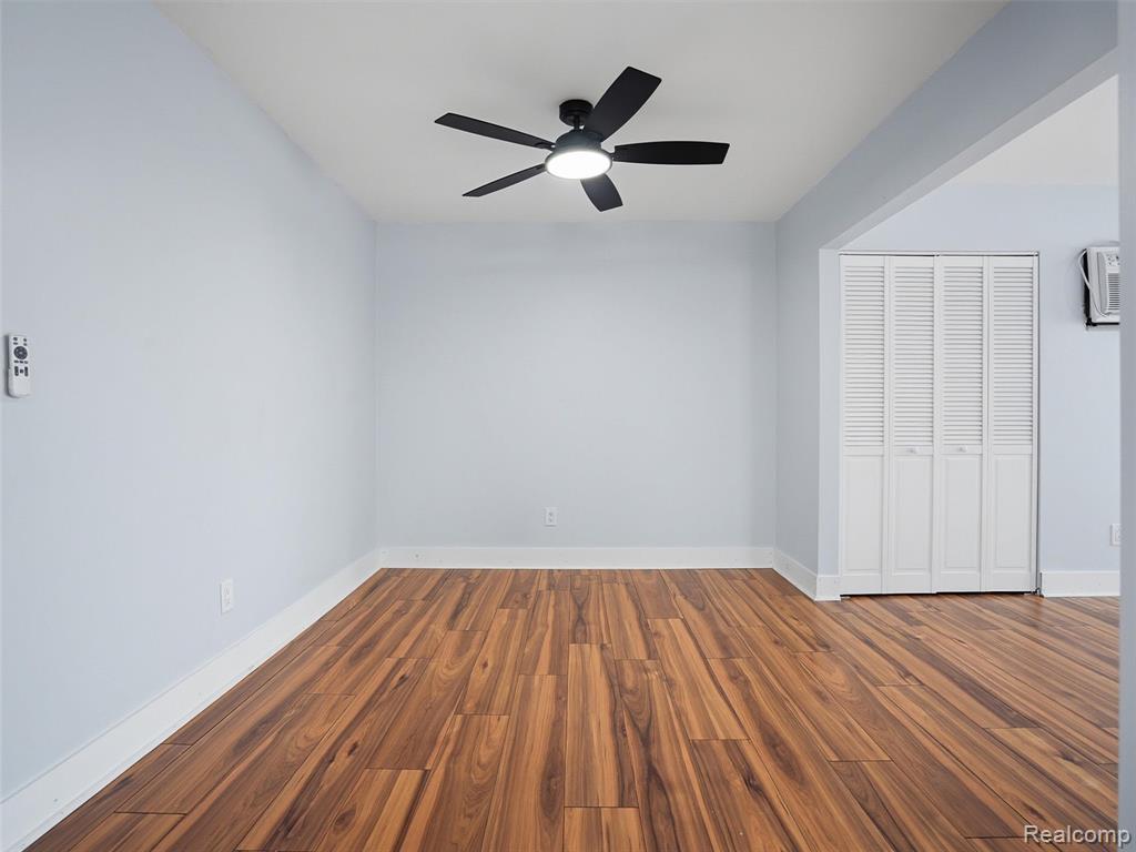 4345 Crooks Road, 36, Royal Oak, MI 48073 — Photo 10