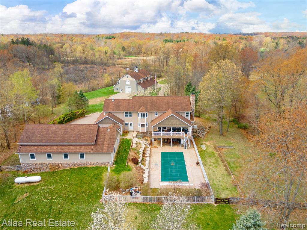 2716 LAKE GEORGE Road, Leonard, MI 48367 — Photo 10