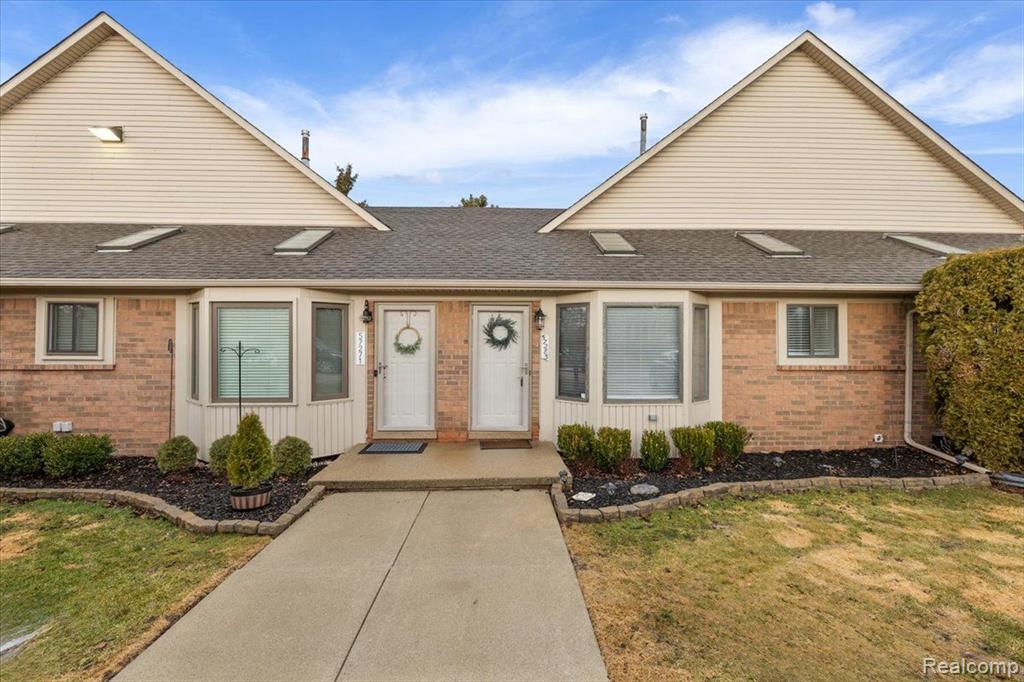 57283 SILVER MAPLE Drive, Washington, MI — Photo 2
