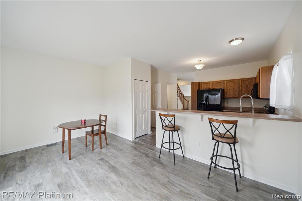 2188 KNOTTY PINE Trail, Howell, MI 48855 — Photo 9
