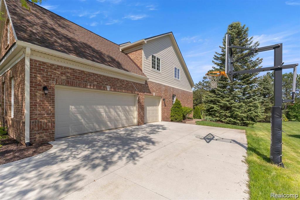 15428 BAY HILL Drive, Northville, MI 48168 — Photo 39