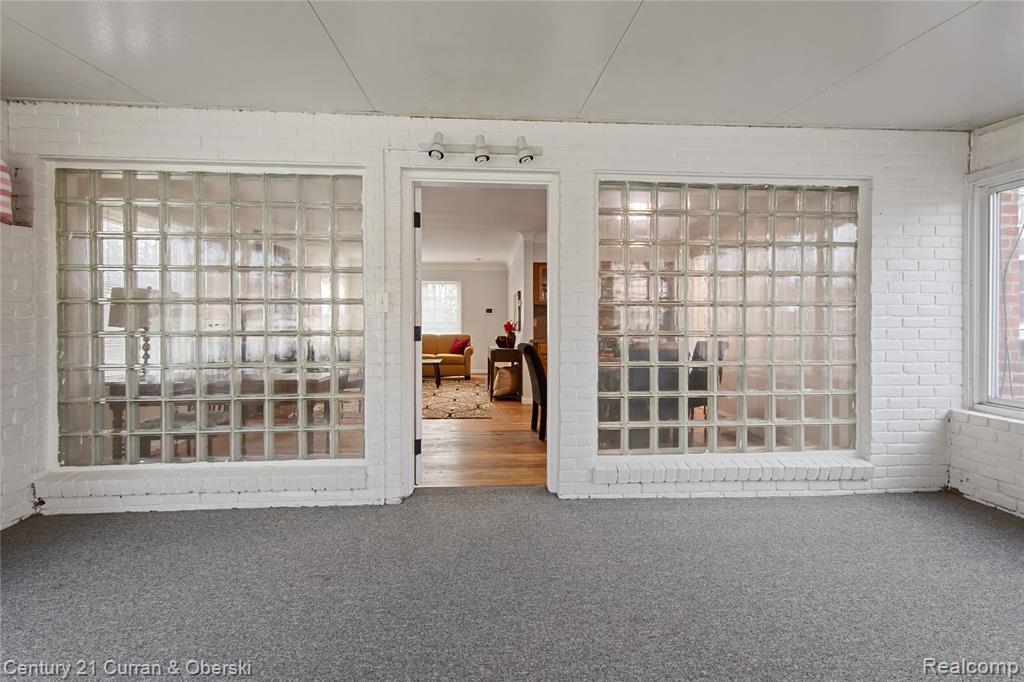 16166 Sunderland Road, Detroit, MI 48219 — Photo 31