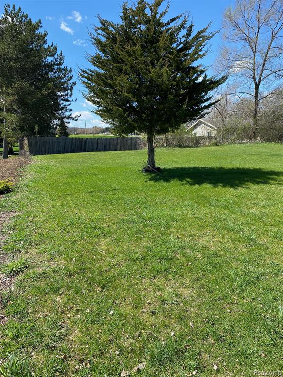815 GIBBS Street, Caro, MI 48723 — Photo 9