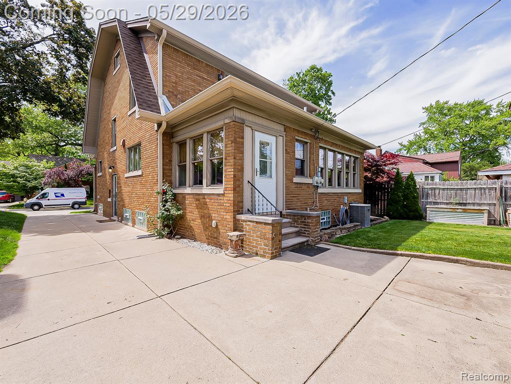 415 Meridan Street, Dearborn, MI 48124 — Photo 30