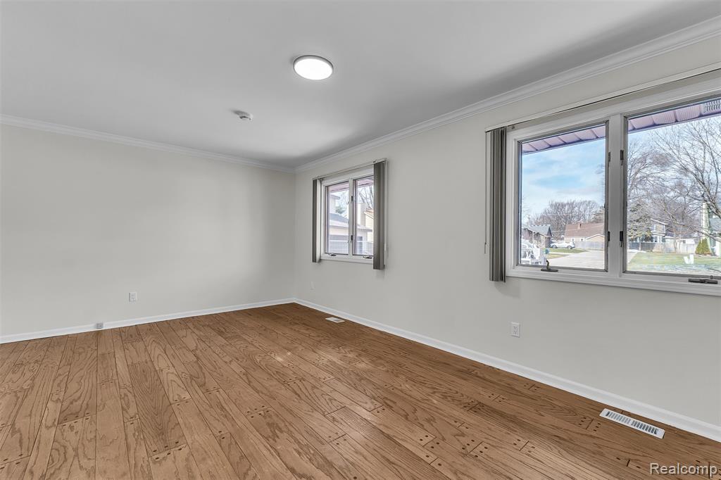 15 Lana Court, 7, Mount Clemens, MI 48043 — Photo 35