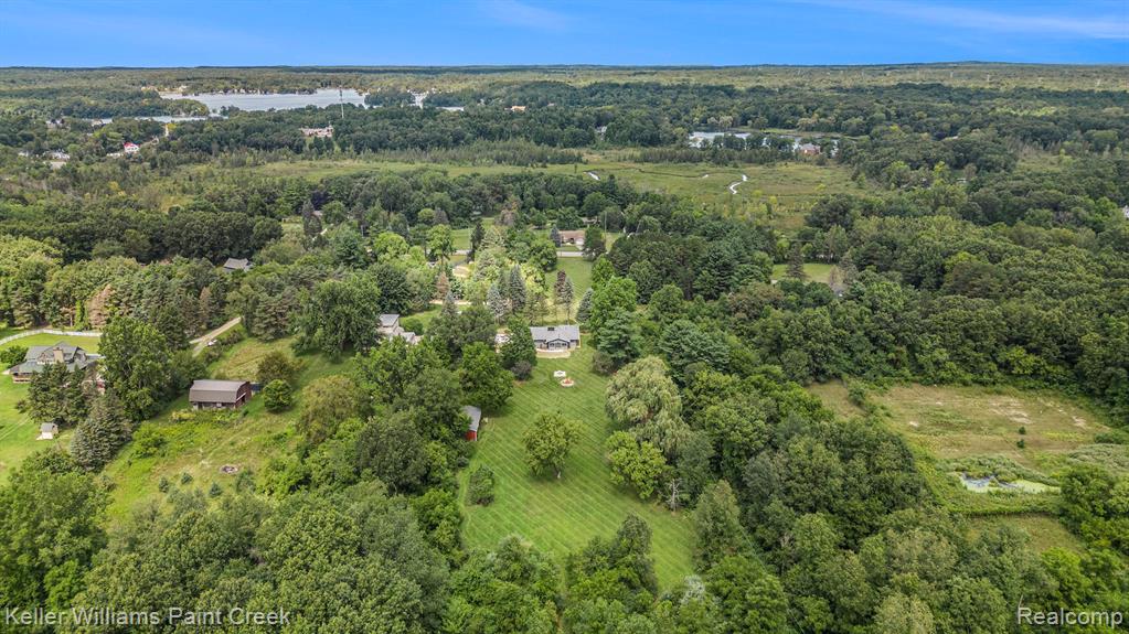931 Rochester Road, Leonard, MI 48367 — Photo 32