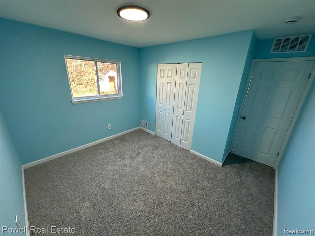 947 S FAIRVIEW Avenue, Pontiac, MI 48340 — Photo 19