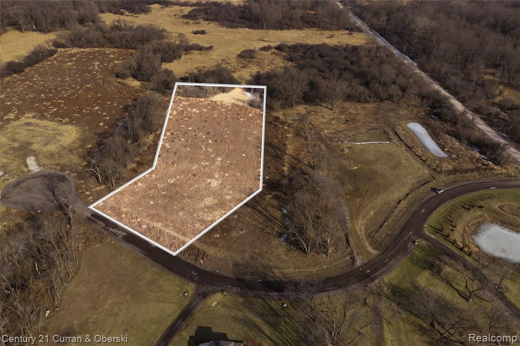 943 Serenity Way - Photo 2