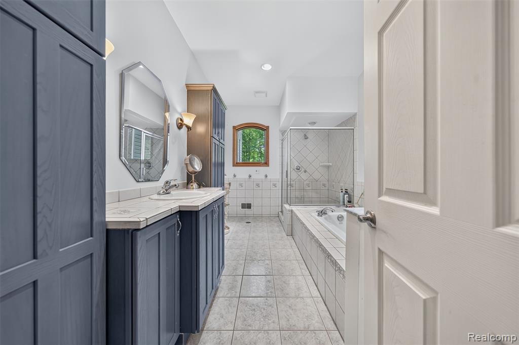 1621 Preservation Lane, St. Clair, MI 48079 — Photo 37
