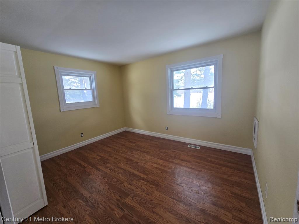 4493 WARD Road, North Branch, MI 48461 — Photo 7
