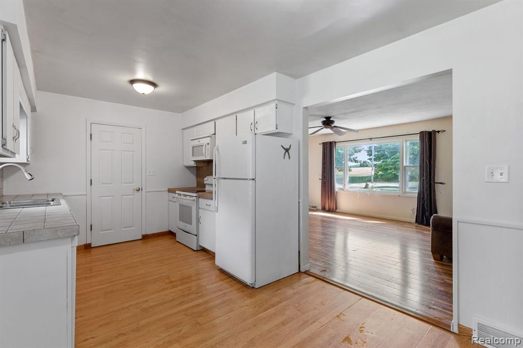 9810 SLEE Road, Onsted, MI 49265 — Photo 10