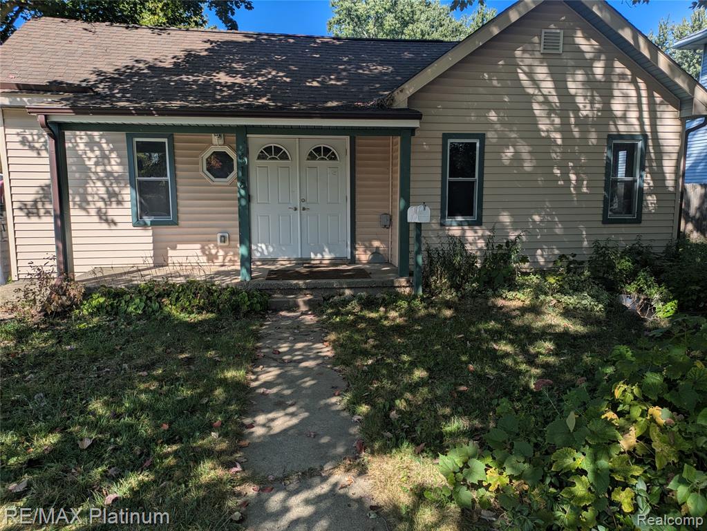 516 Factory Factory Street, Howell, MI 48843 — Photo 2