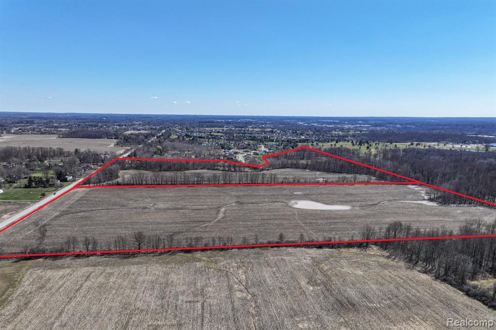 VL Whisper Ridge Drive, Lapeer, MI 48446 — front exterior