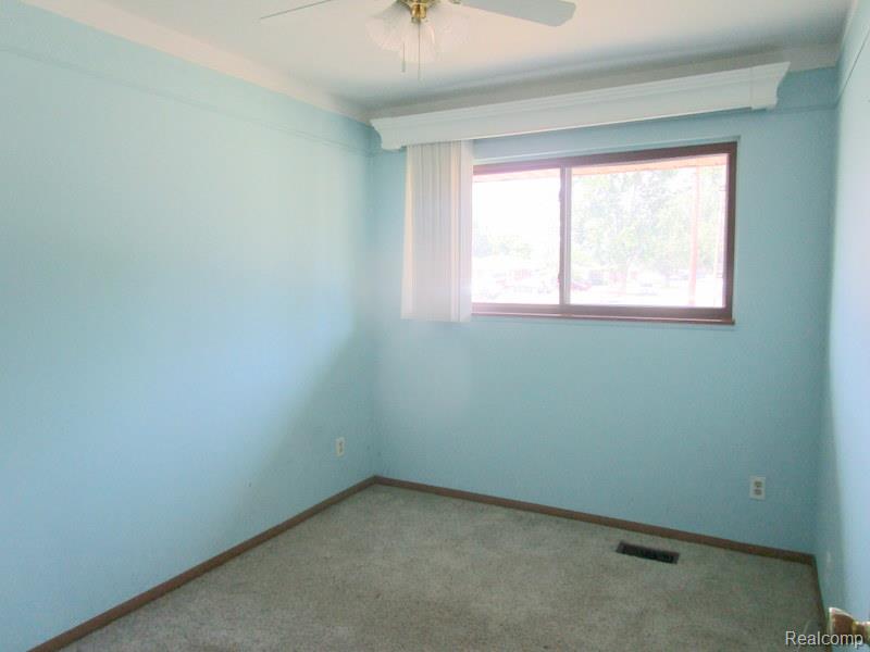 4460 Buckingham, Warren, MI 48092 — Photo 21