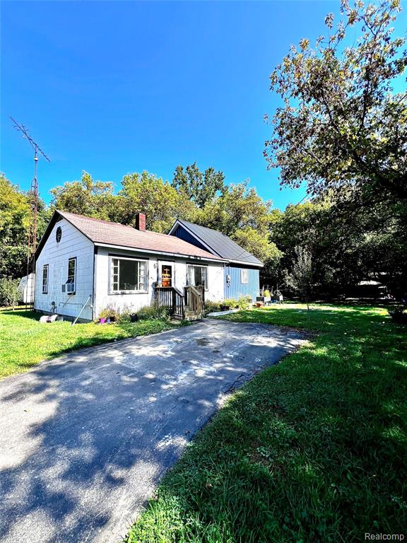 6030 Coe Drive, Richfield, MI 48423 — front exterior