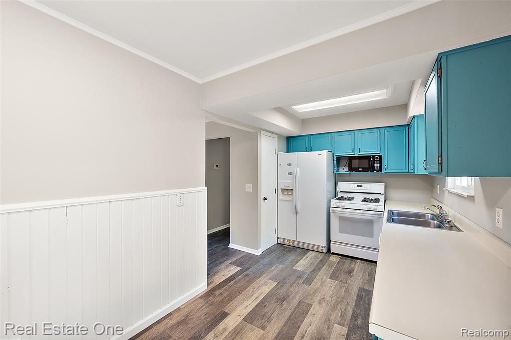 9600 Yale Avenue, Clarkston, MI 48348 — Photo 25