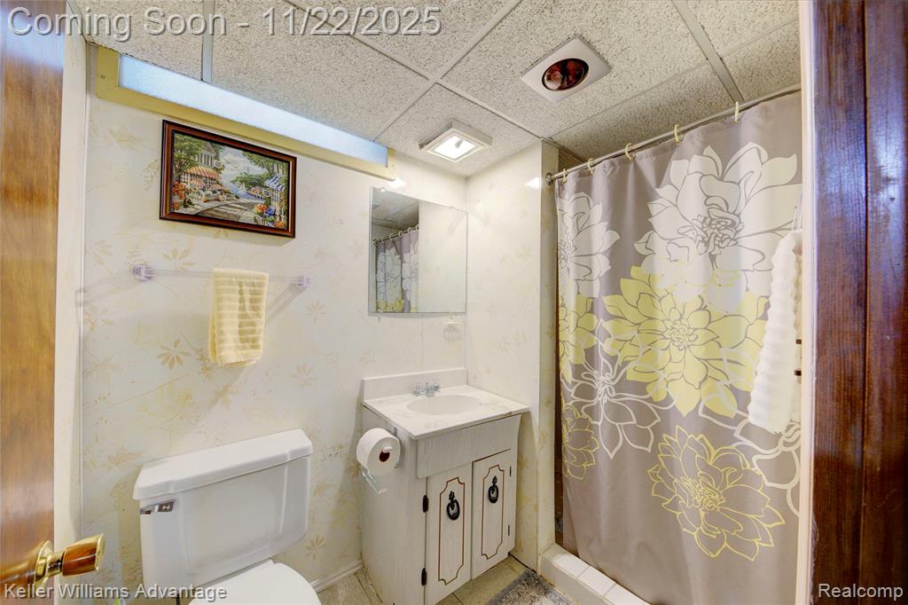9338 Colorado Street, Livonia, MI 48150 — Photo 35