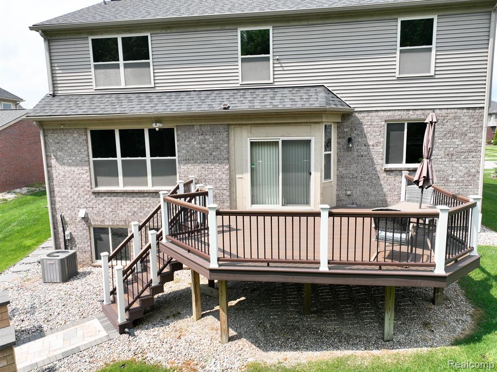 50736 SEVILLA Circle, Novi, MI — Photo 59
