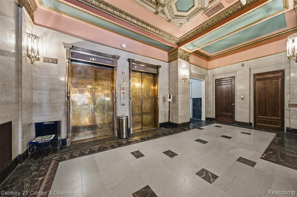 15 E Kirby Street, 1104, Detroit, MI 48202 — Photo 36