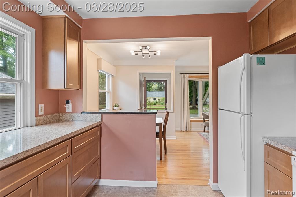 727 S Vermont Avenue, Royal Oak, MI 48067 — Photo 13