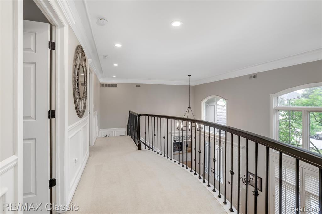 18438 Clairmont Circle E, Northville, MI 48168 — Photo 41