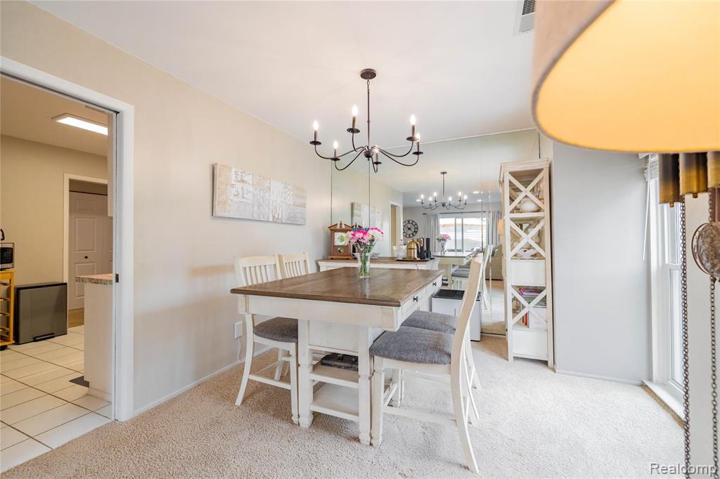 8095 Colony Drive, 22, Grosse Ile, MI 48138 — Photo 9