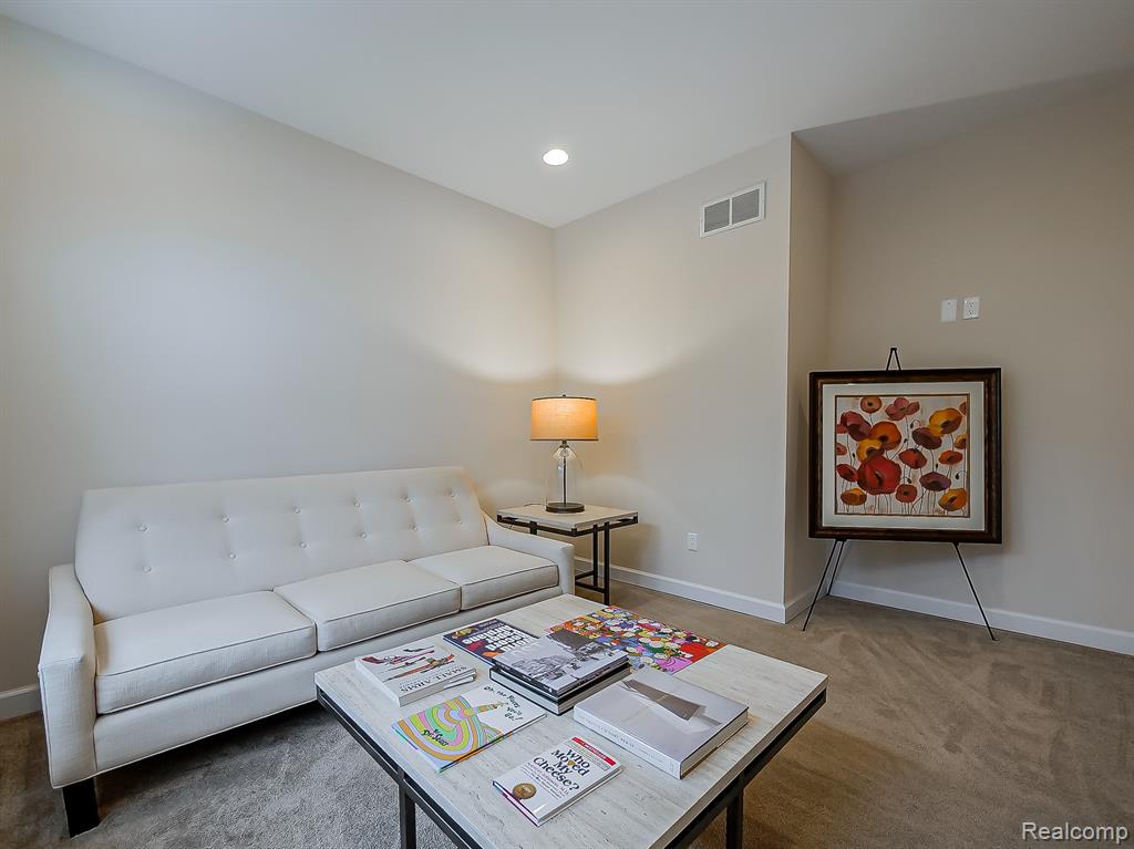 7212 Berry, West Bloomfield, MI — Photo 26
