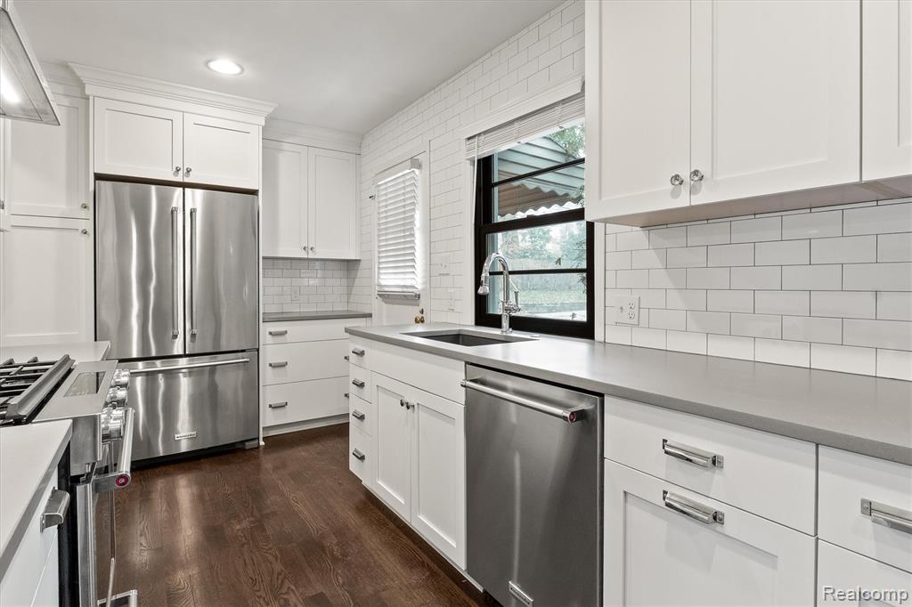 583 N Old Woodward Avenue, Birmingham, MI 48009 — Photo 12
