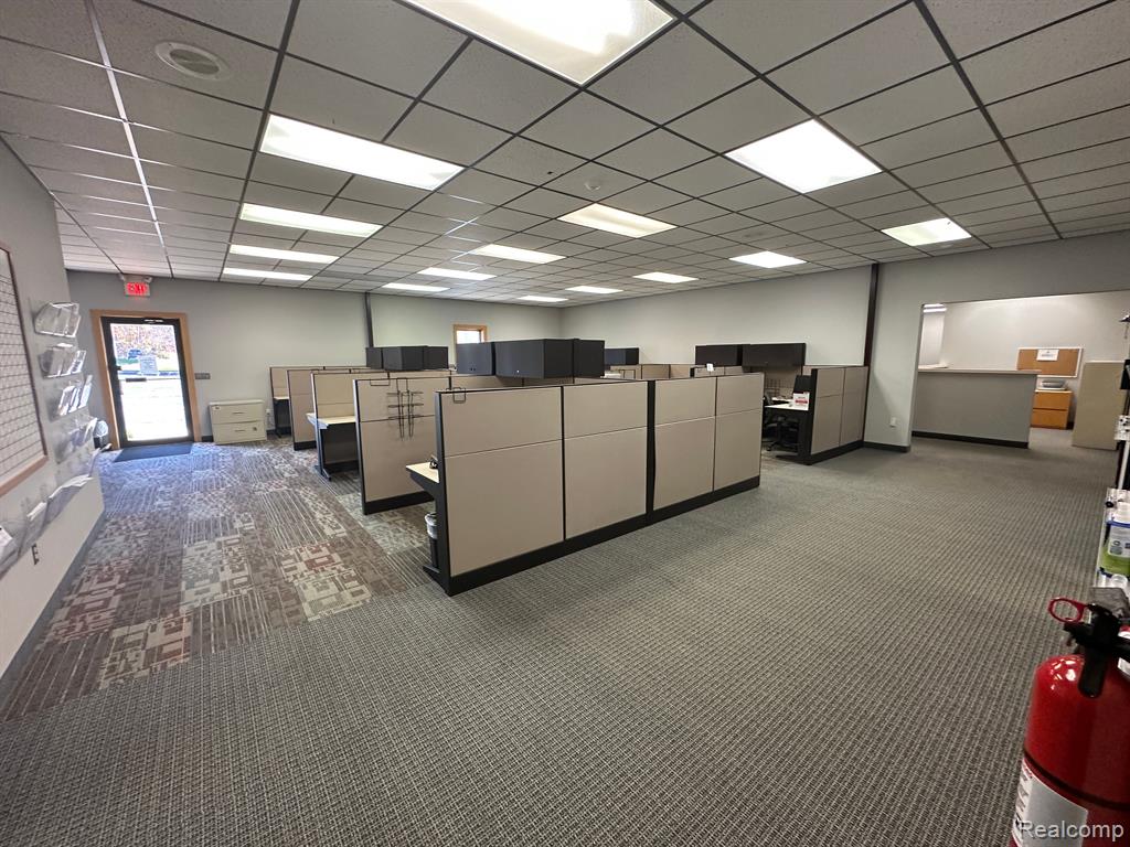 6317 TAYLOR Drive, Flint, MI 48507 — Photo 17