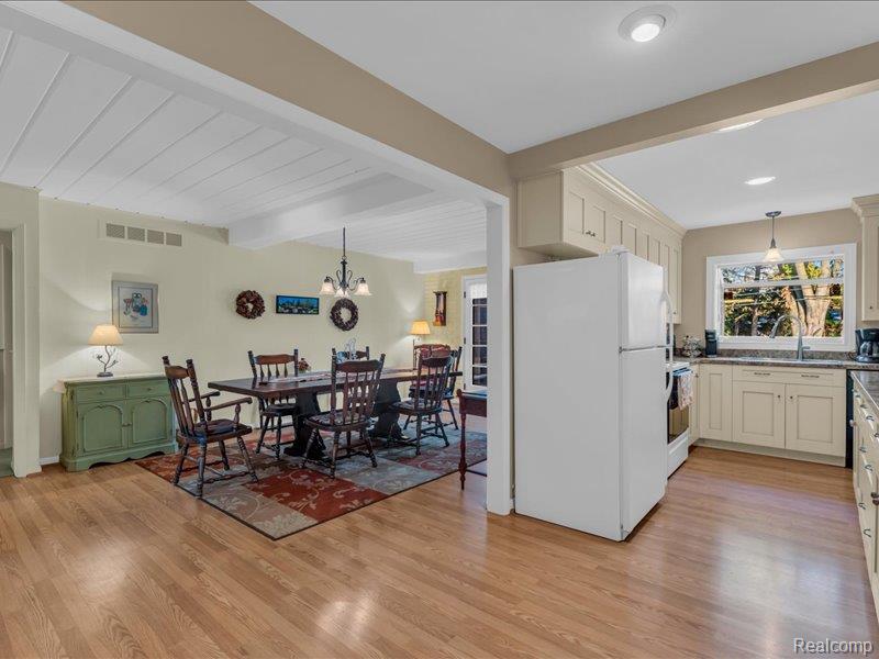 5093 Helene Avenue, Shelby Twp, MI 48316 — Photo 18
