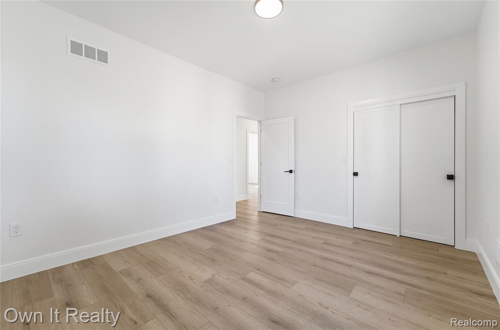 7606 Margaret Street, Taylor, MI 48180 — Photo 15