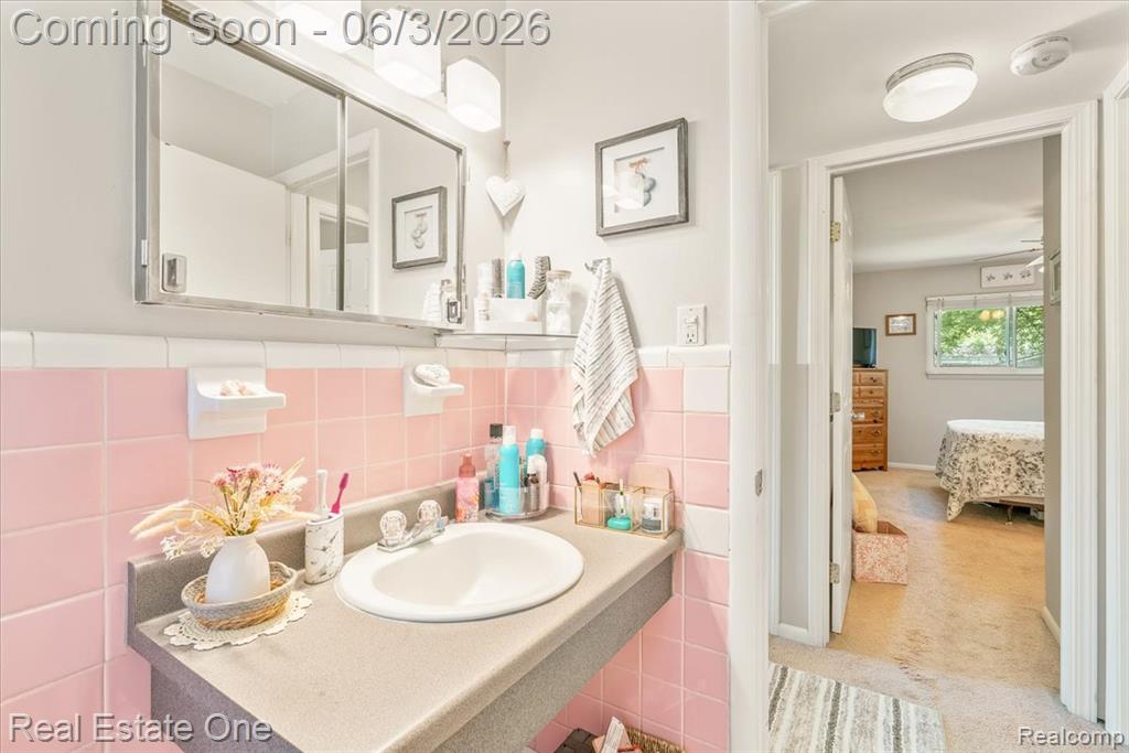 30624 Krauter Street, Garden City, MI — Photo 19