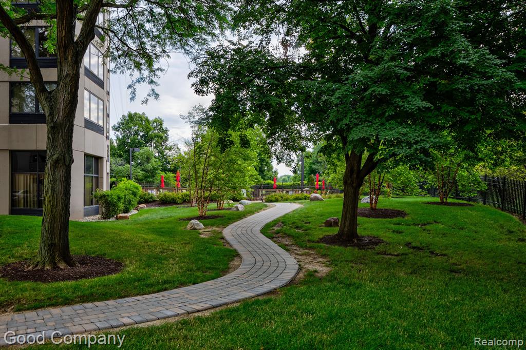 5000 TOWN Center, 1104, Southfield, MI 48075 — Photo 57
