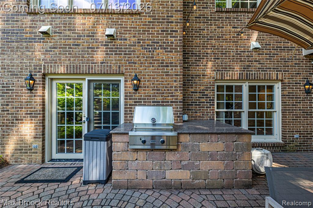 1465 Quarton Ridge Circle, Bloomfield Hills, MI 48301 — Photo 39