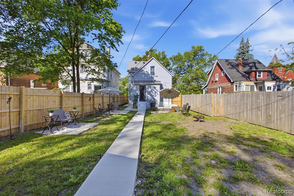 3836 Cadillac Boulevard, Detroit, MI 48214 — Photo 24