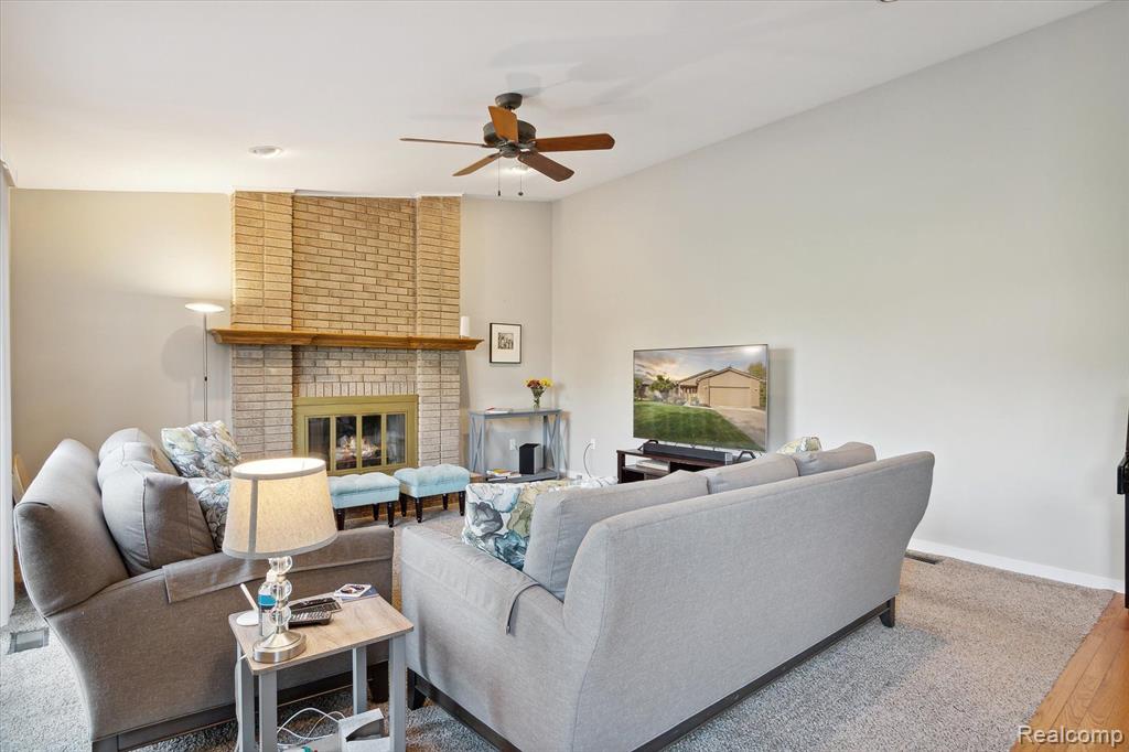 25999 PETROS Boulevard, Novi, MI — Photo 6