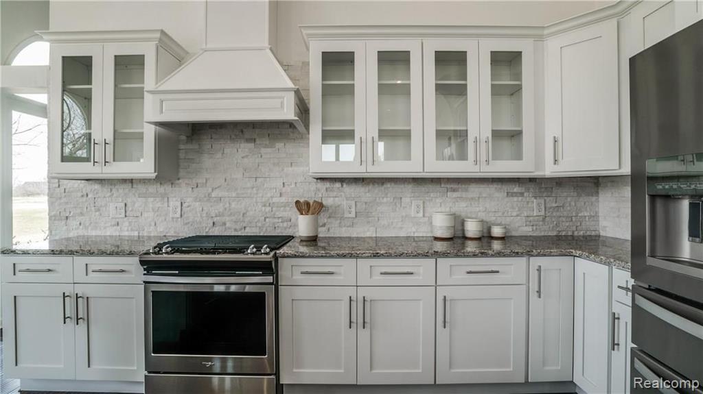 748 Eltham Court, Ann Arbor, MI 48103 — Photo 33