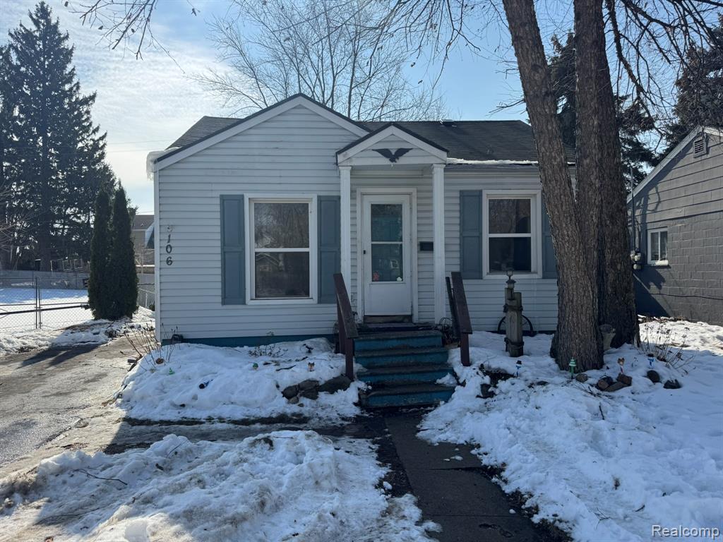 106 E Rutgers Avenue, Pontiac, MI 48340 — Photo 2