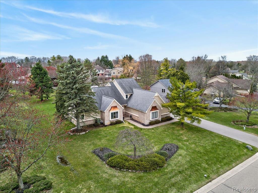 6595 Deer Ridge Drive, Clarkston, MI 48348 — Photo 2