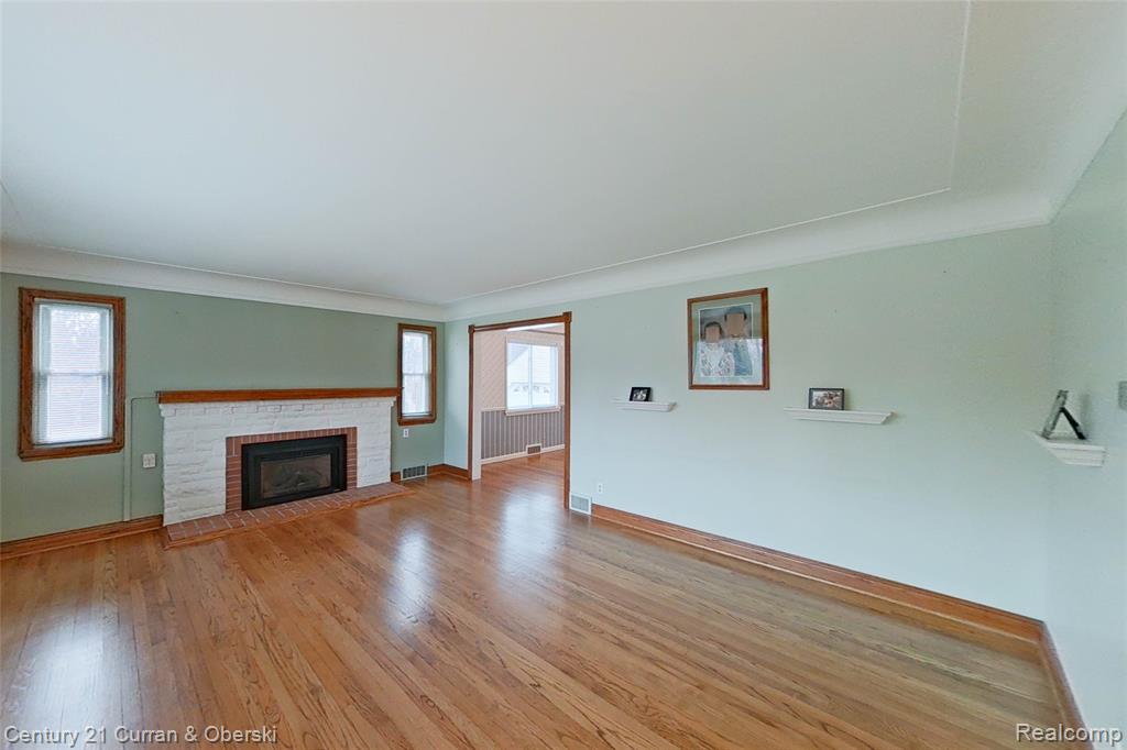 688 New Hampshire Avenue, Marysville, MI 48040 — Photo 12