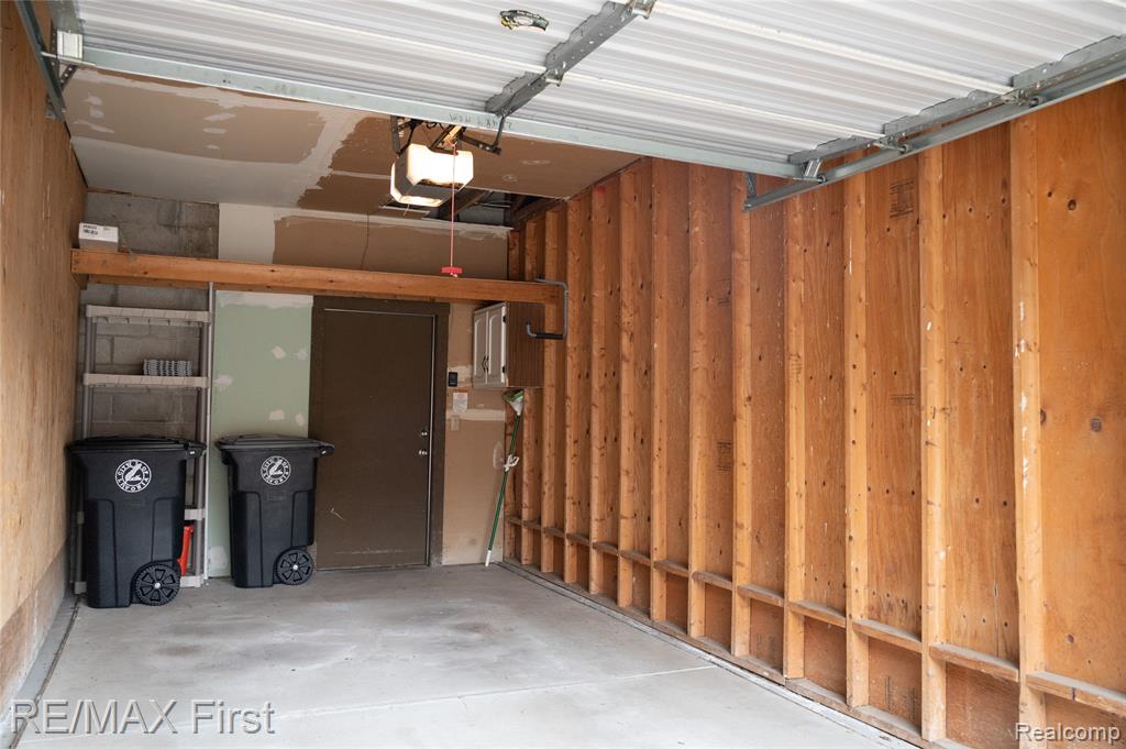 17865 University Park Drive, Livonia, MI 48152 — Photo 80