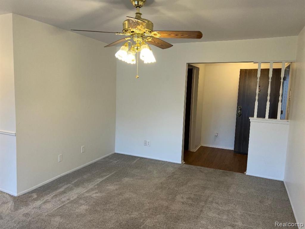 1730 HARRISON Avenue, B3, Trenton, MI 48183 — Photo 10