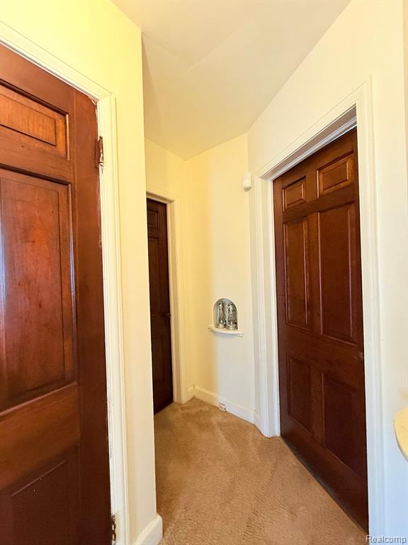 9583 RUTLAND Street, Detroit, MI 48227 — Photo 18