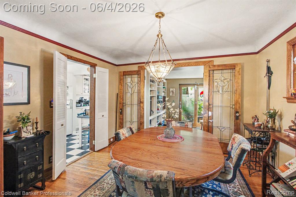 42 Wellesley Drive, Pleasant Ridge, MI — Photo 7