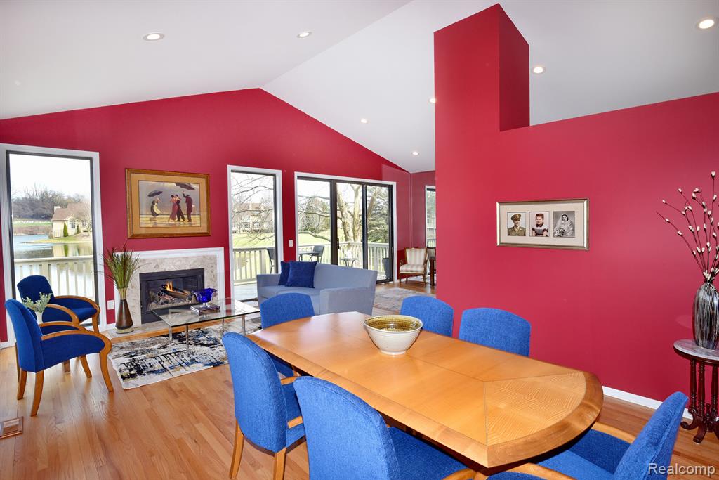 527 Newburne Pointe, 19, Bloomfield Hills, MI 48304 — Photo 8